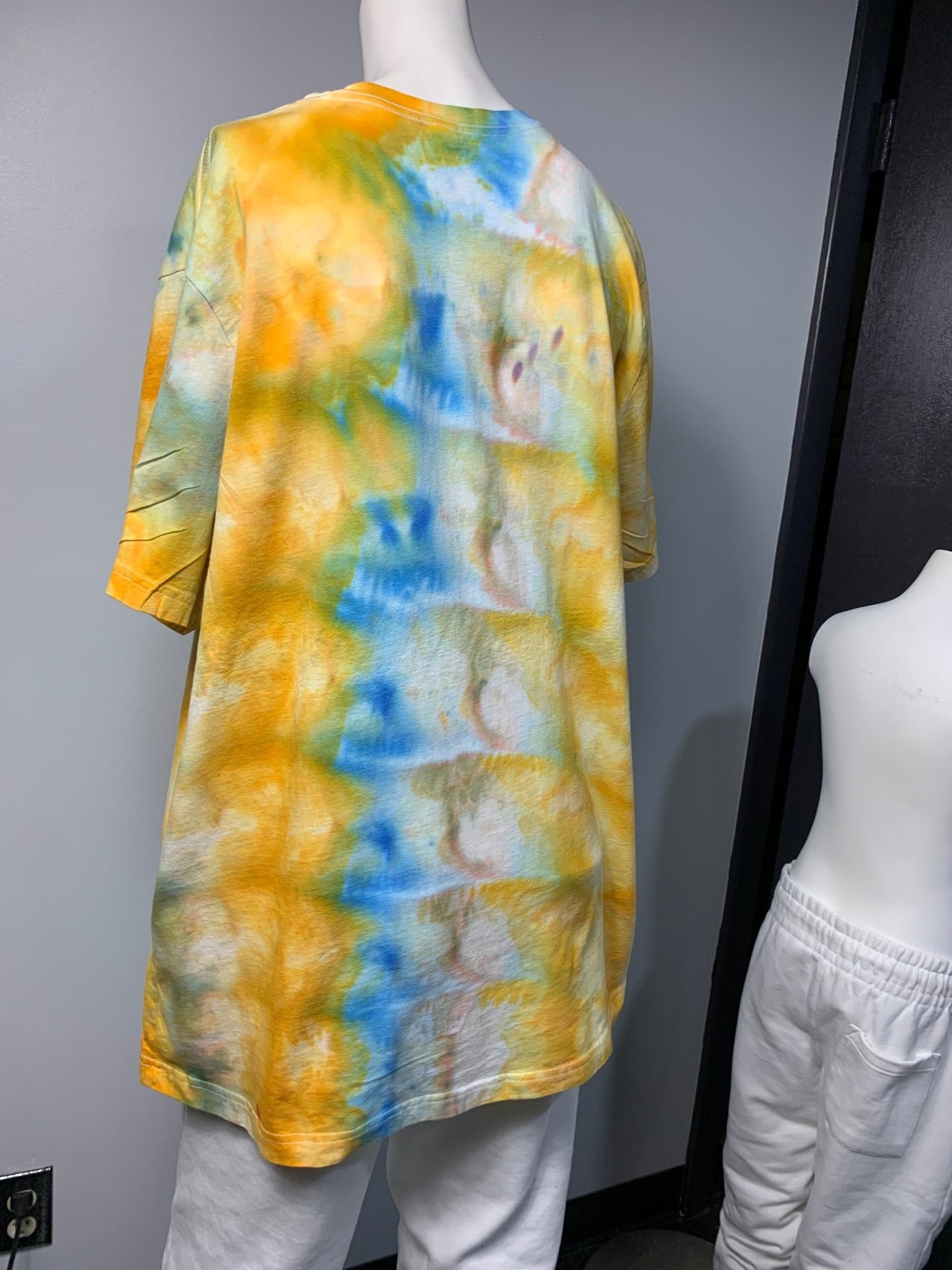 215 MEN'S 2XL Yellow and Blue