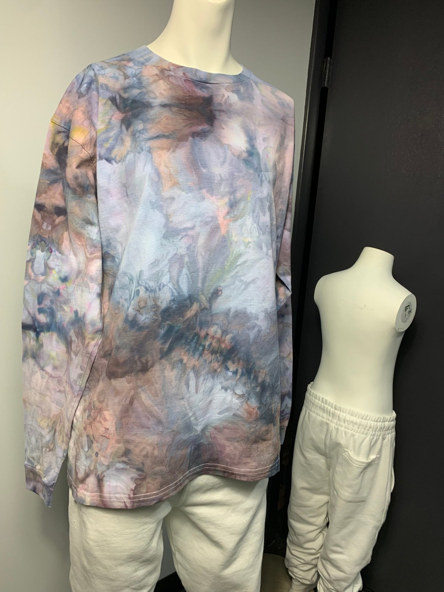 224 Medium Longsleeve Blues and Purple