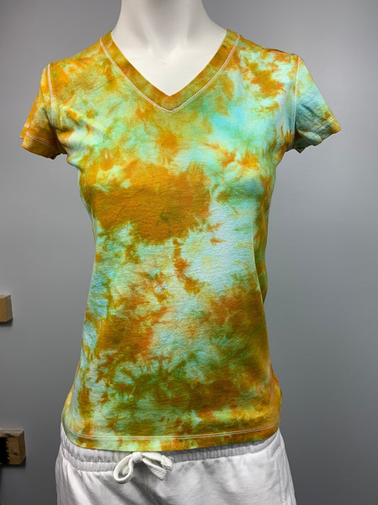 262 Small V-Neck Sun and Ocean