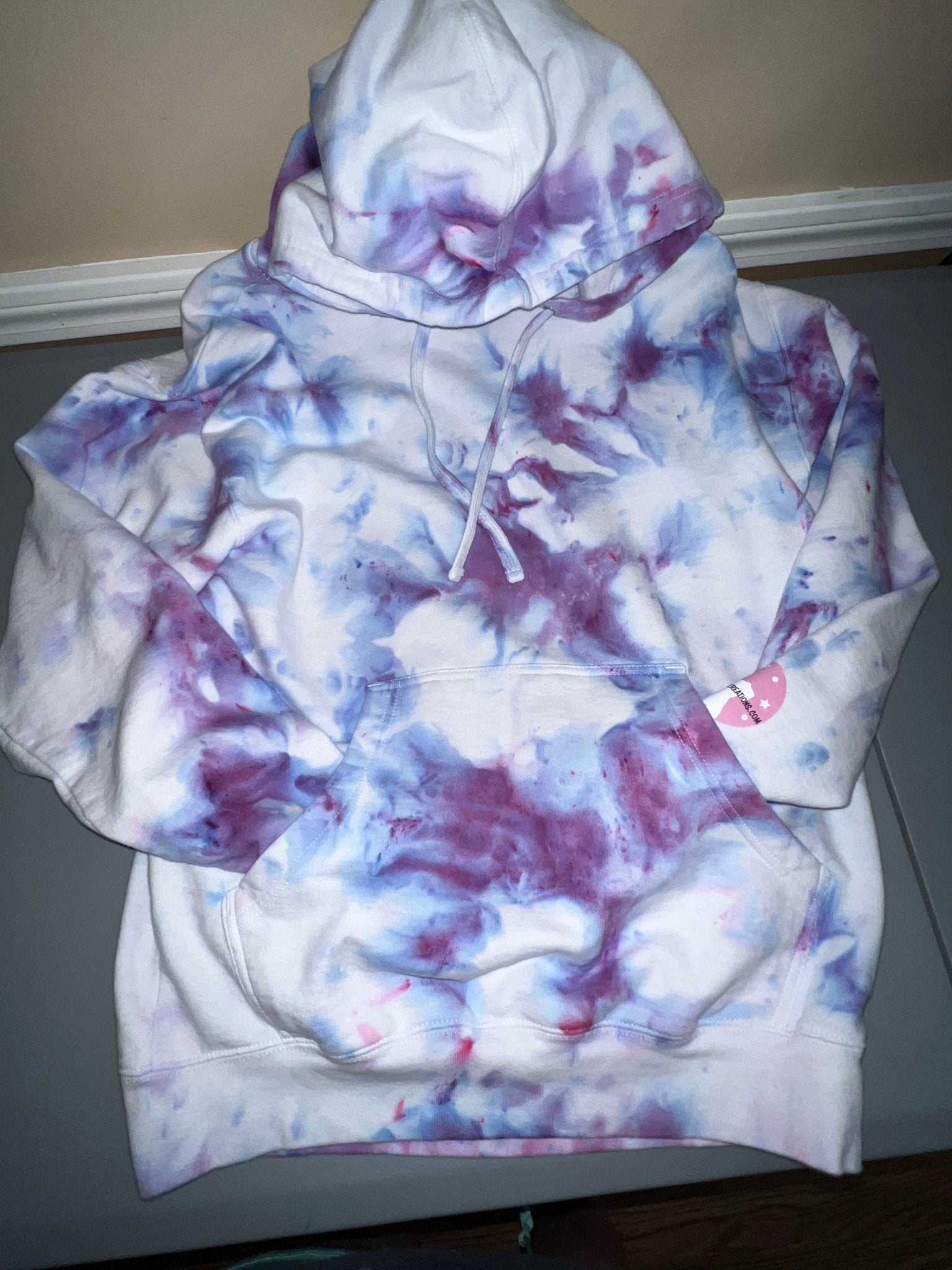 596 MEDIUM Violet Flowers Hoodie - Merlscreations