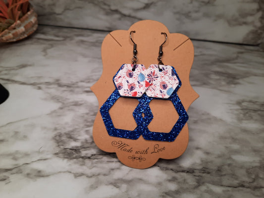 Blue glitter and america earrings - Merlscreations