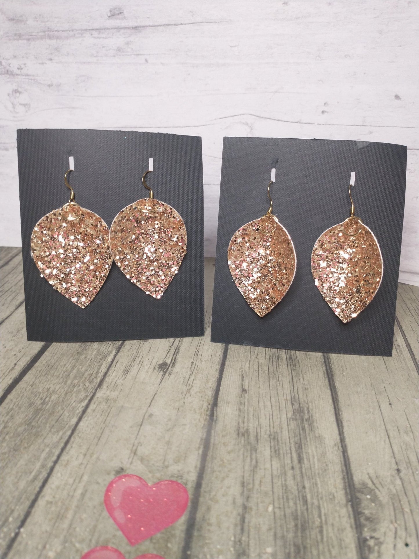 Gold Sparkle Teardrop Earrings! - Merlscreations