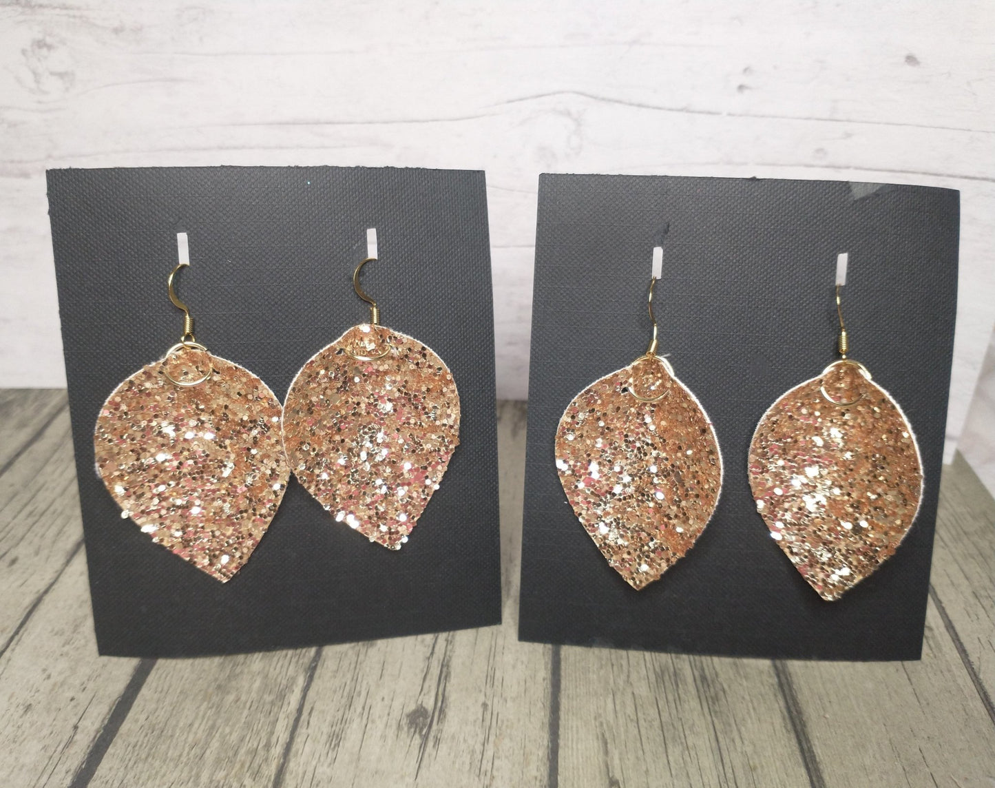 Gold Sparkle Teardrop Earrings! - Merlscreations