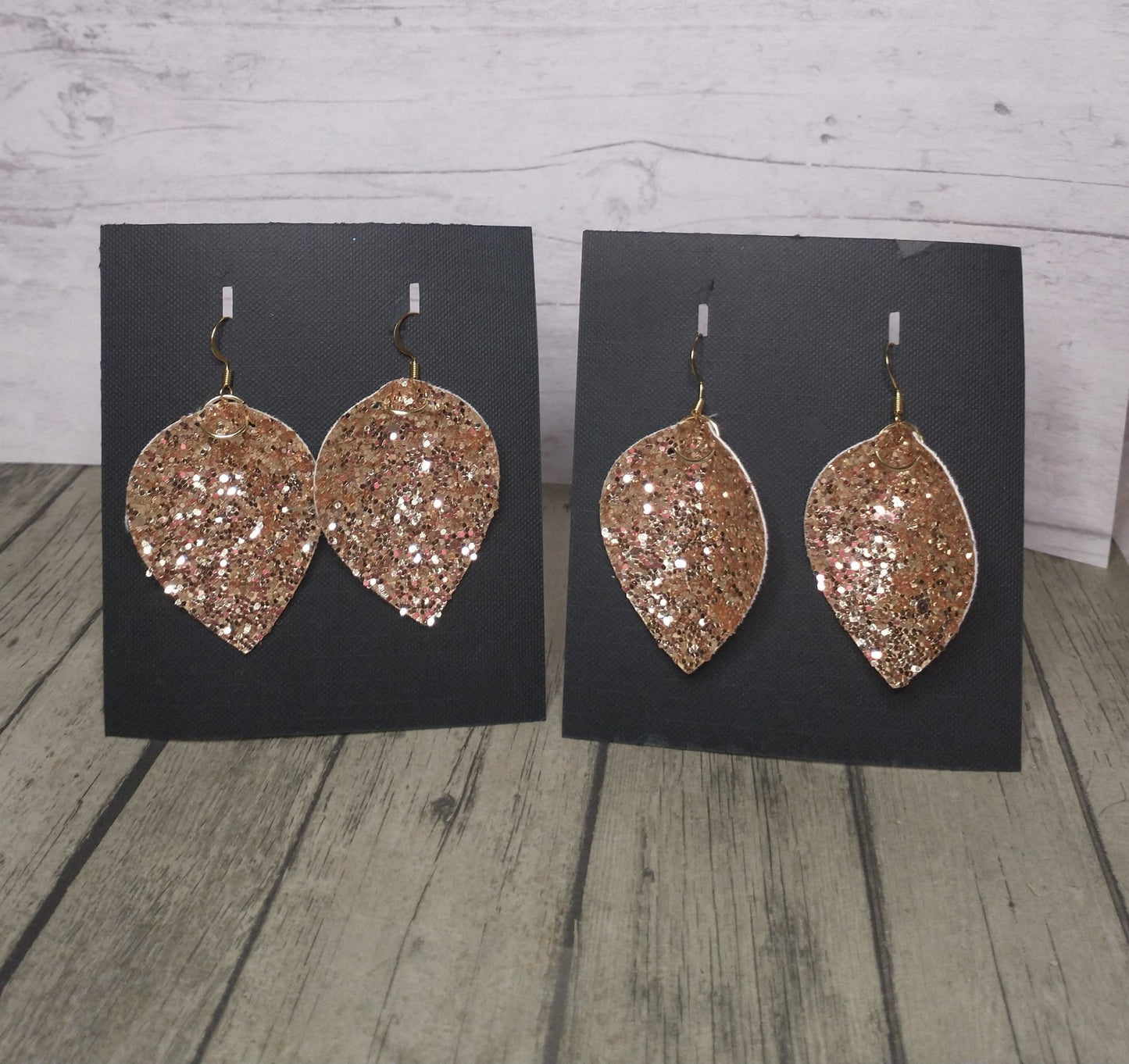 Gold Sparkle Teardrop Earrings! - Merlscreations