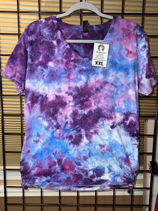 31 XXL Purple Cloudy Daze V-Neck - Womens