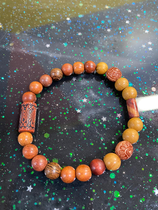 Wooden heart bracelet
