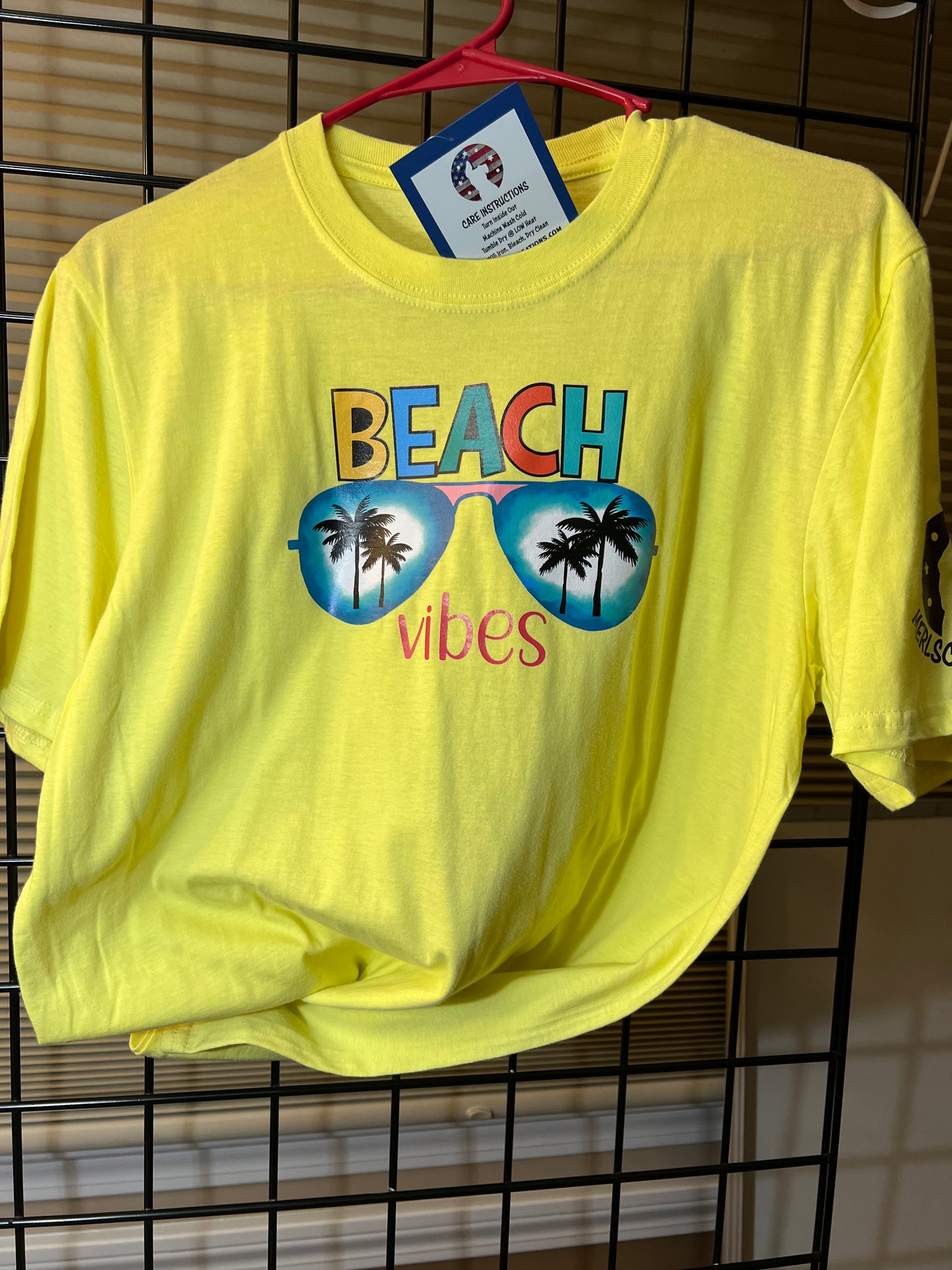 Medium Beach Vibes T-Shirt