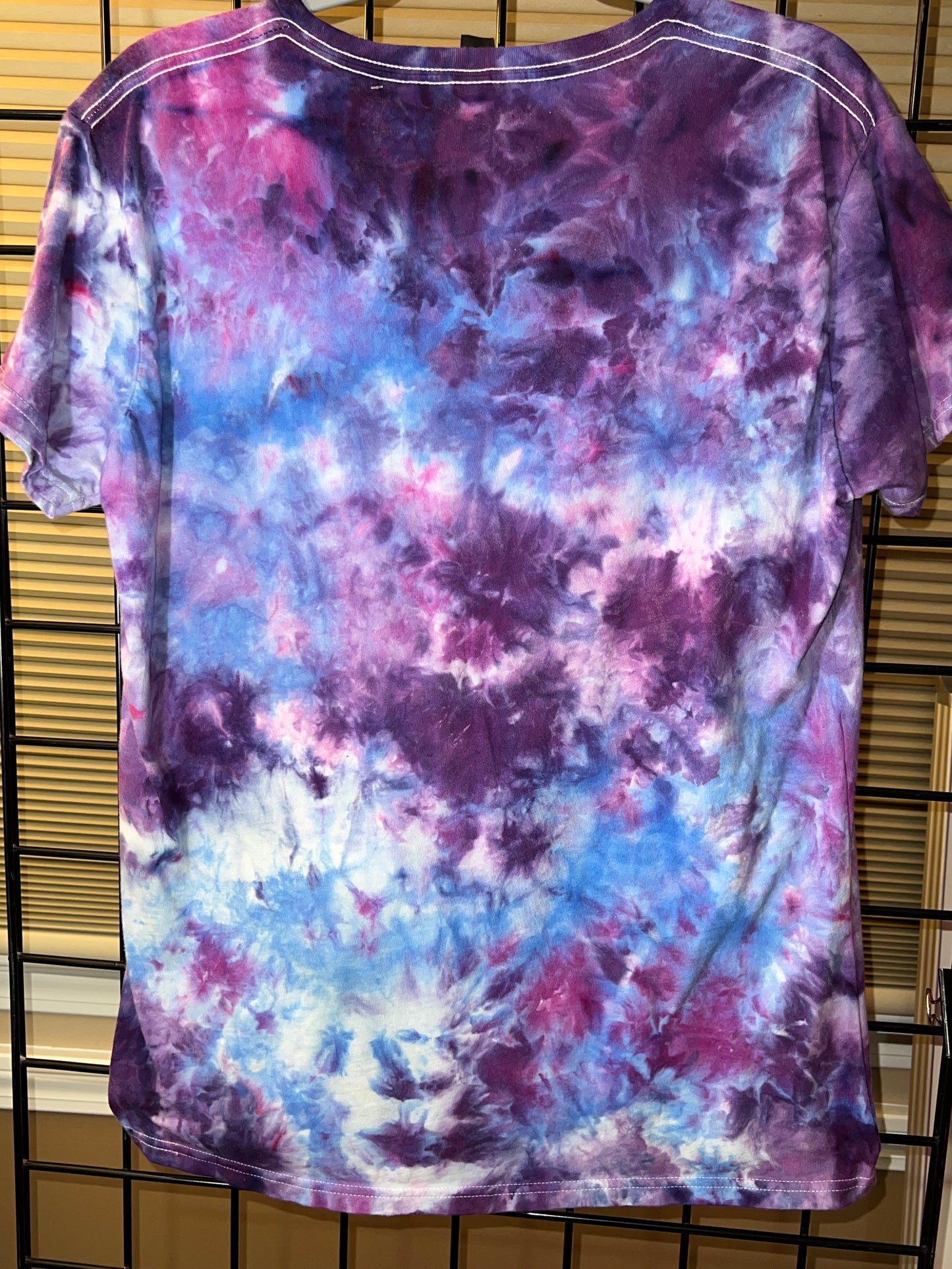 31 XXL Purple Cloudy Daze V-Neck - Womens