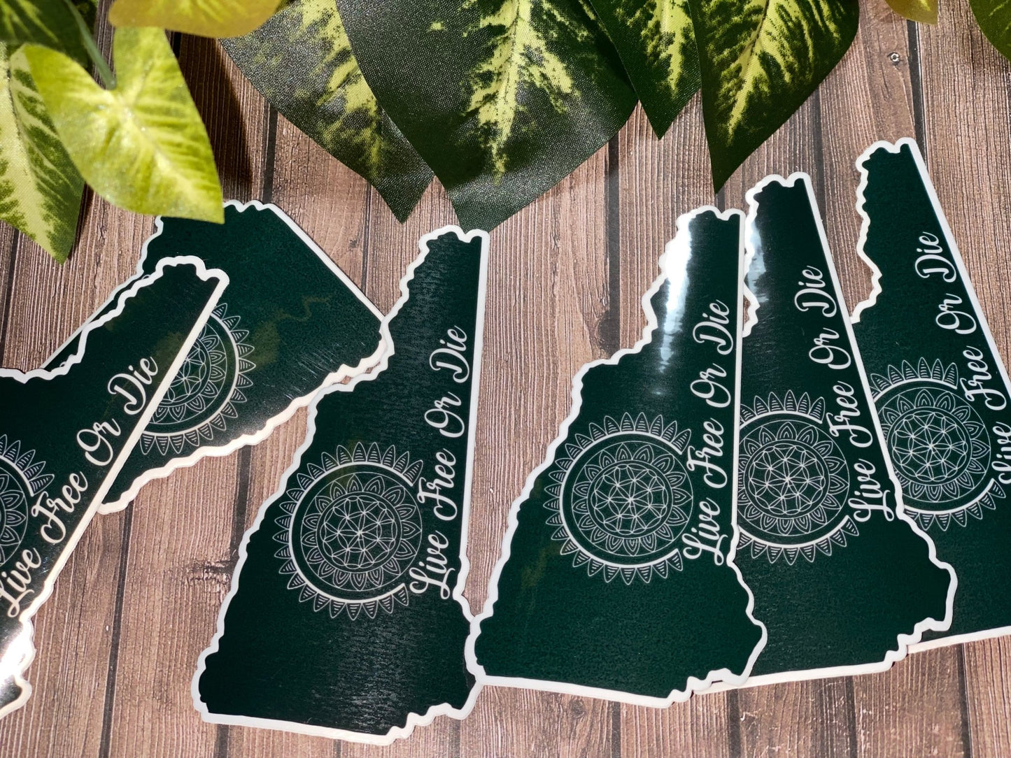 Live free or die sticker - Merlscreations