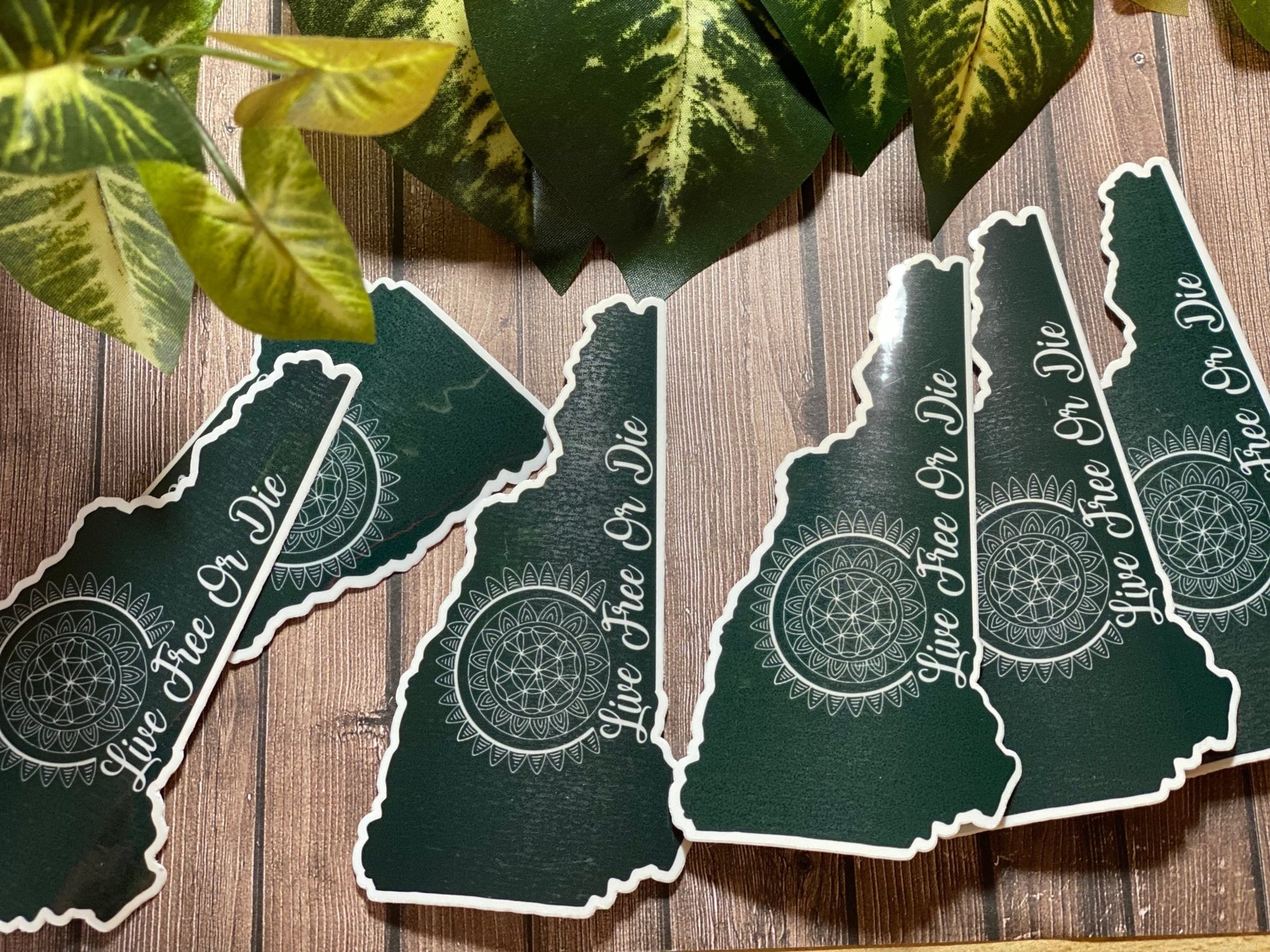 Live free or die sticker - Merlscreations