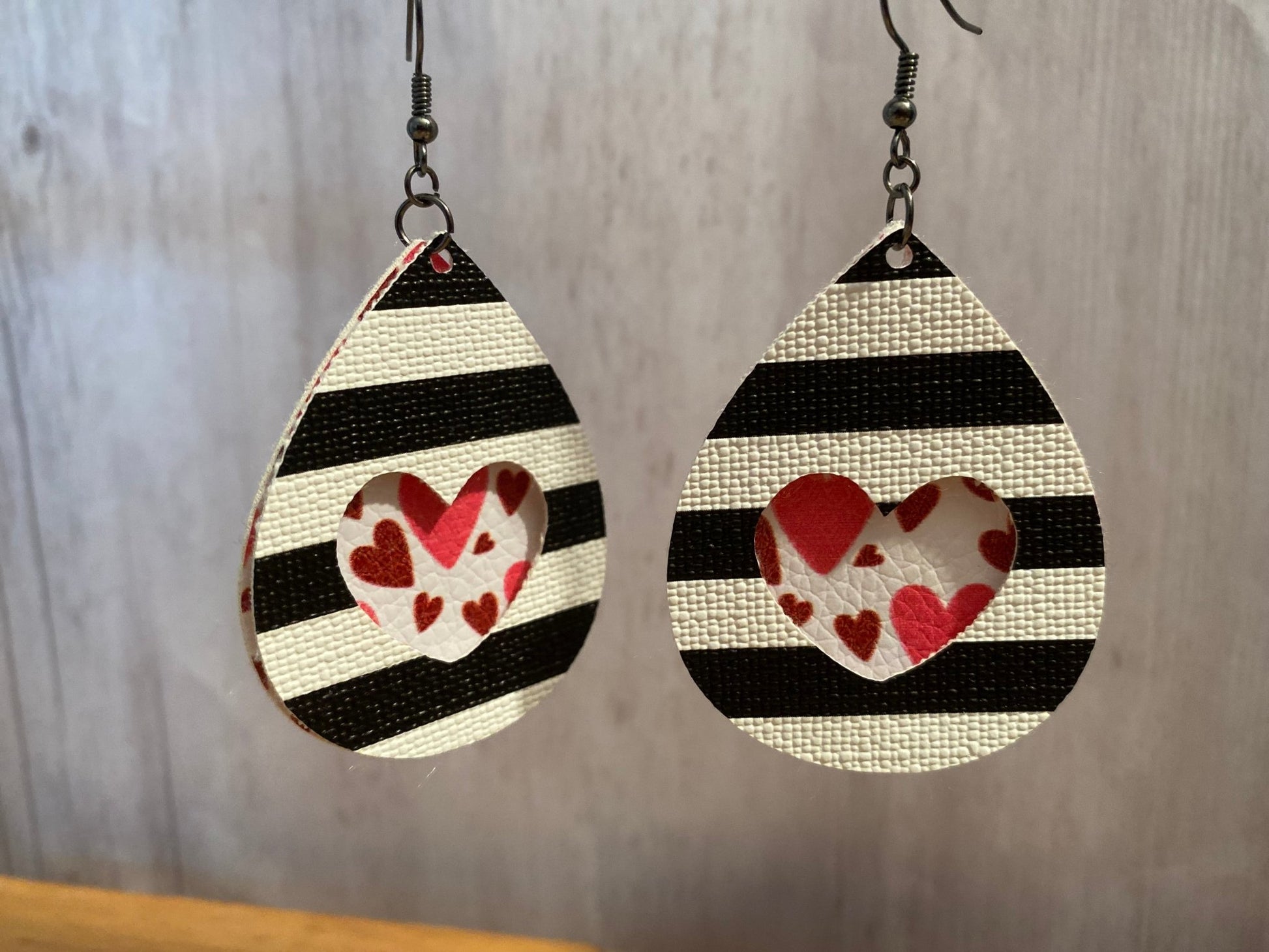 Plaid Heart Teardrop Earrings - Merlscreations