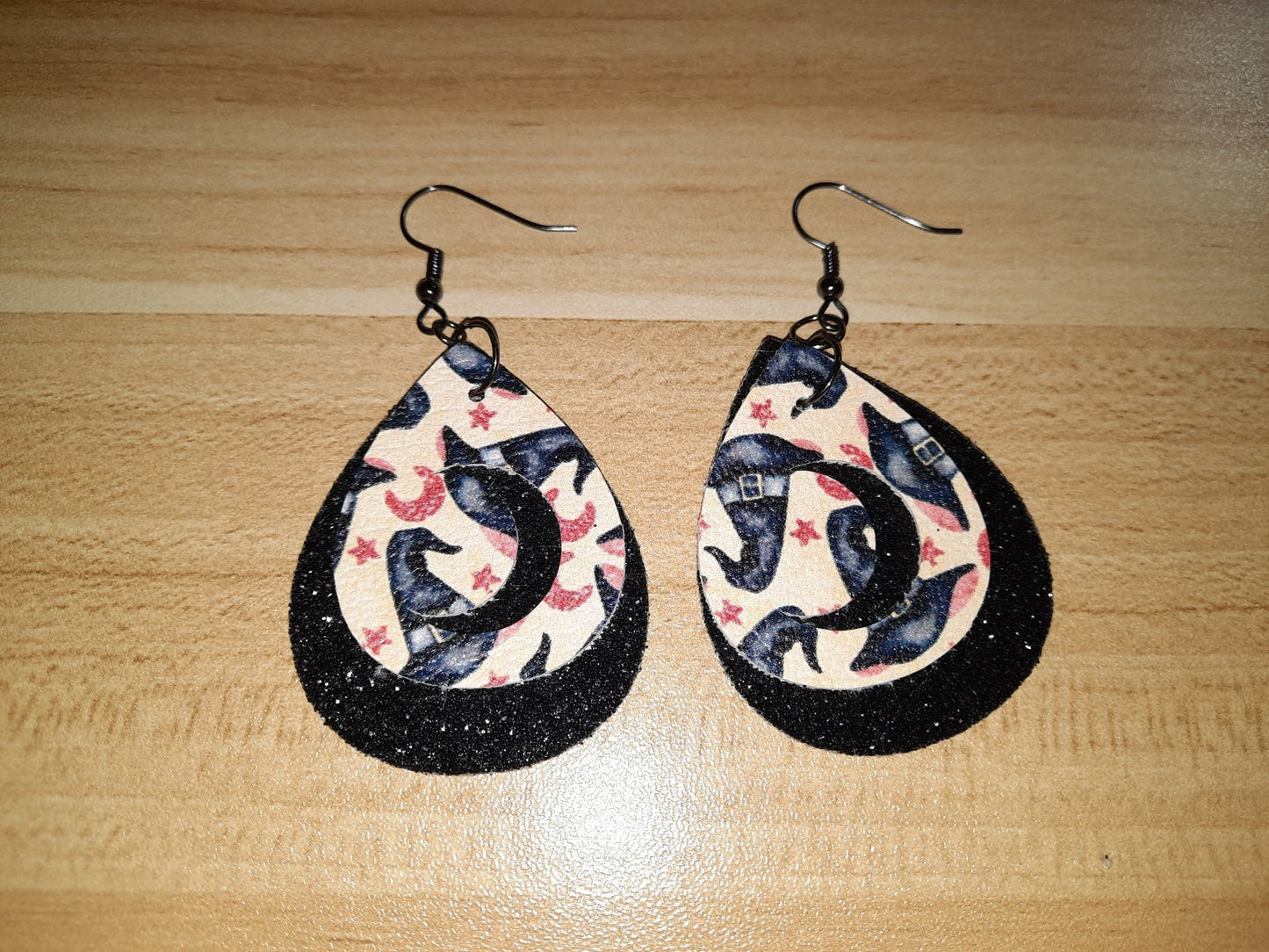Witchy Moon Earrings - Merlscreations