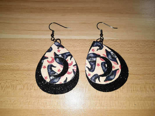 Witchy Moon Earrings - Merlscreations